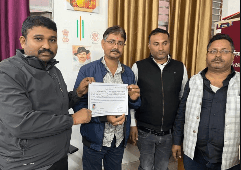 घोघरडीहा पैक्स चुनाव 2024 में चिकना से निर्वाचित पैक्स  अध्यक्ष दीपक झा 