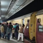 खुटौना रेलखंड ट्रेन सेवा मांग