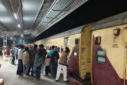 खुटौना रेलखंड ट्रेन सेवा मांग