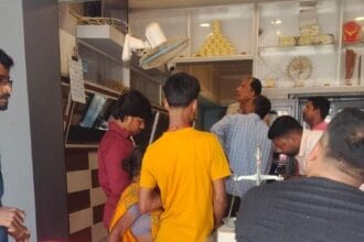 घोघरडीहा ज्वेलर्स दुकान जांच मामला