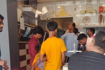 घोघरडीहा ज्वेलर्स दुकान जांच मामला