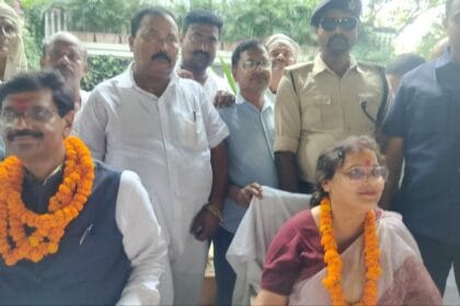 फुलपरास में मंत्री शीला मंडल का स्वागत