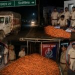 फुलपरास गाजर लोड पिकअप लूटकांड