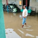 फुलपरास में बारिश के बाद जलजमाव