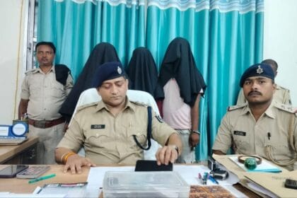 फुलपरास गोलीबारी मामले में बरामद हथियार और कारतूस
